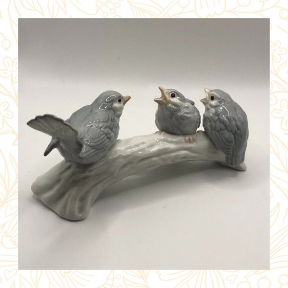 Vintage Otagiri Japan Porcelain Birds on Branch MCM Figurine - Picture 3 of 7
